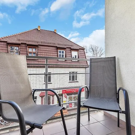 Apartament Na Deptaku Z Parkingiem I Klimatyzacja By Renters Miedzyzdroje