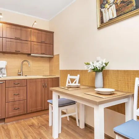 Apartament Na Deptaku Z Parkingiem I Klimatyzacja By Renters * Miedzyzdroje