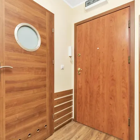 Apartament Na Deptaku Z Parkingiem I Klimatyzacja By Renters Miedzyzdroje